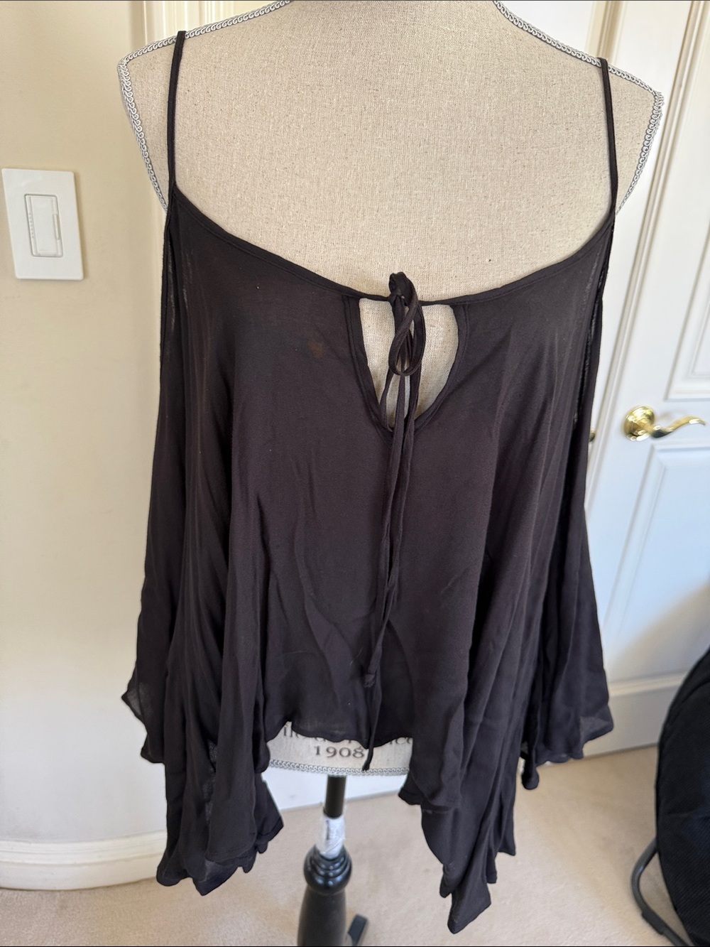 Women's Black Tie-Front Flowing Open Shoulder Flowy Top